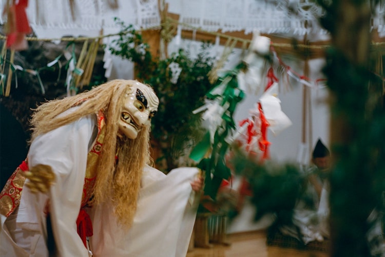 宮崎県高千穂の「神楽」へ！ 神話の舞台を小浪次郎が撮った